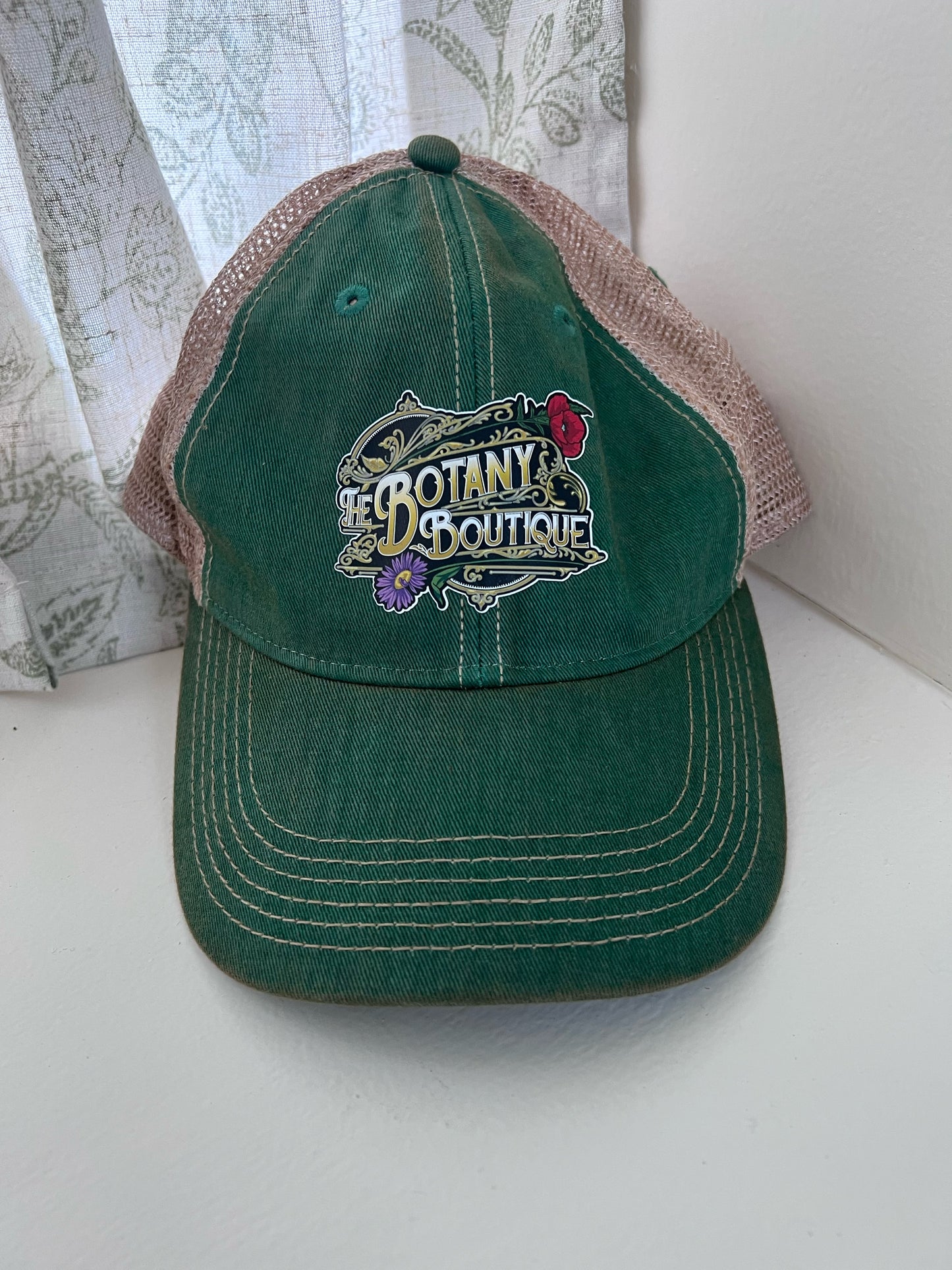 Trucker hat
